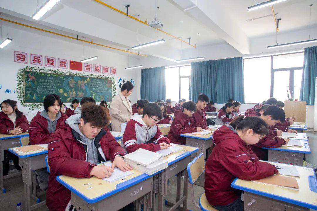 武汉市智工职业技术学校